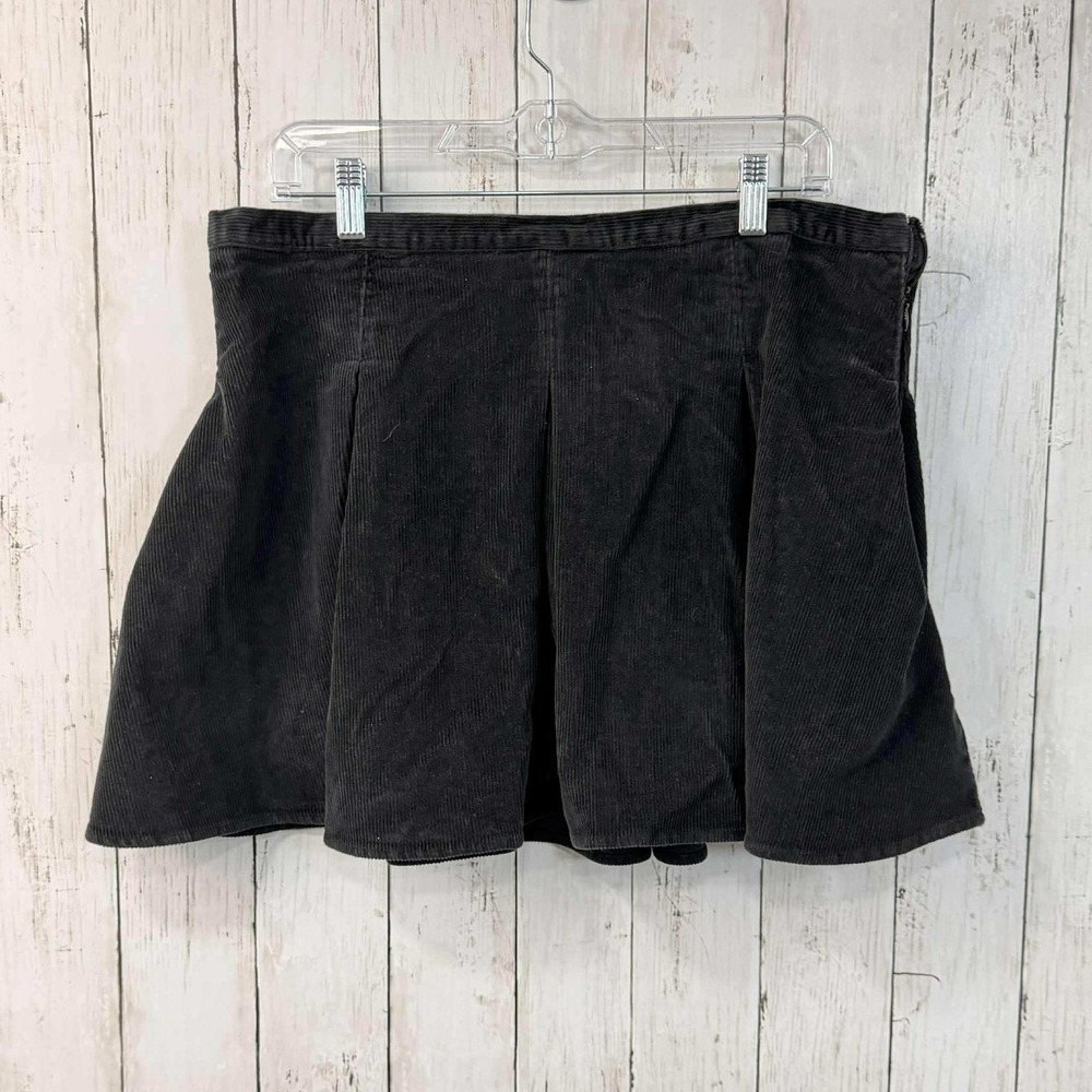 SO Goods For‎ Life Women's Black Corduroy Pleated Mini Skirt Juniors Size 17